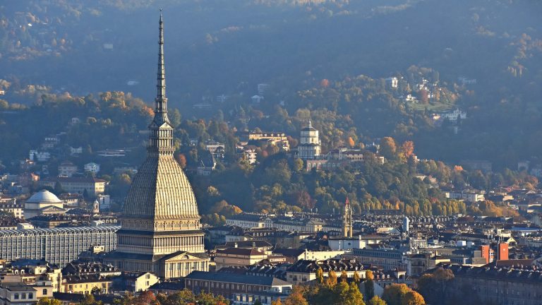 Come aprire un’attività commerciale a Torino